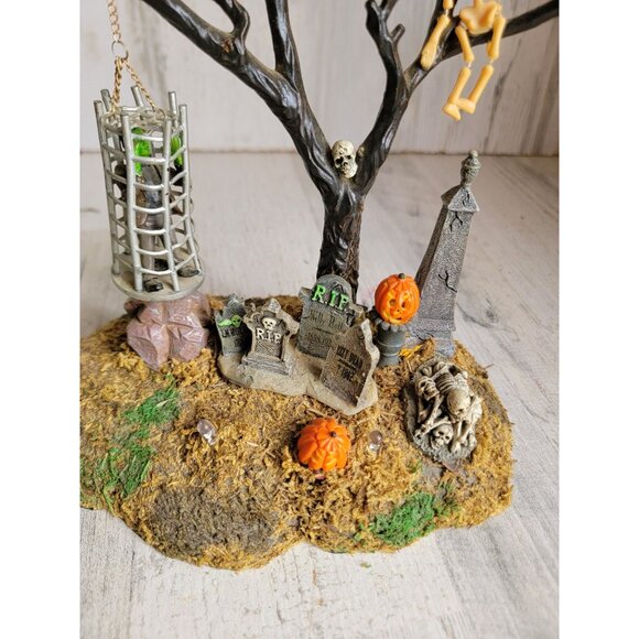 Lemax AS IS spooky town caged monster Halloween accessory decor - Picture 3 of 8